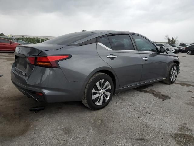 2019 Nissan Altima S