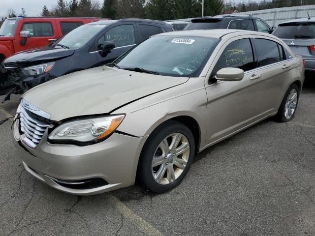 2013 Chrysler 200 LX