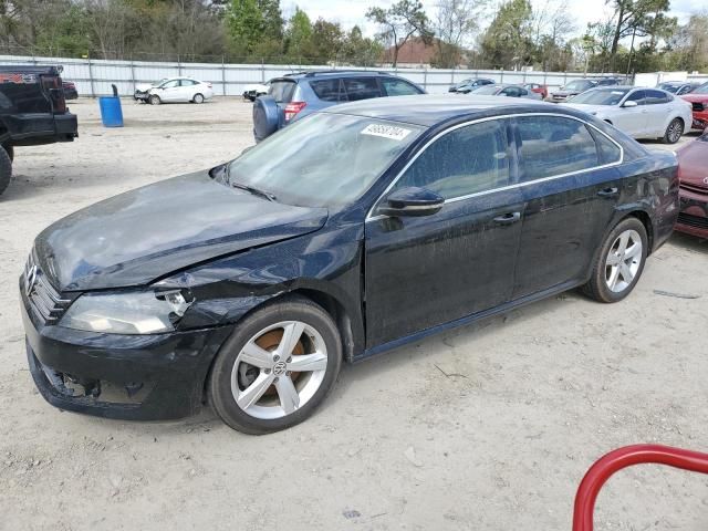 2012 Volkswagen Passat SE