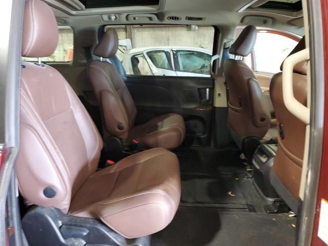 2015 Toyota Sienna XLE