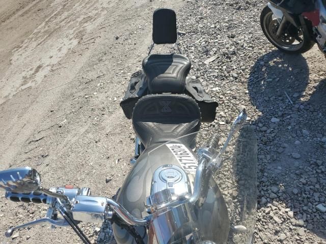 2004 Honda VTX1800 C