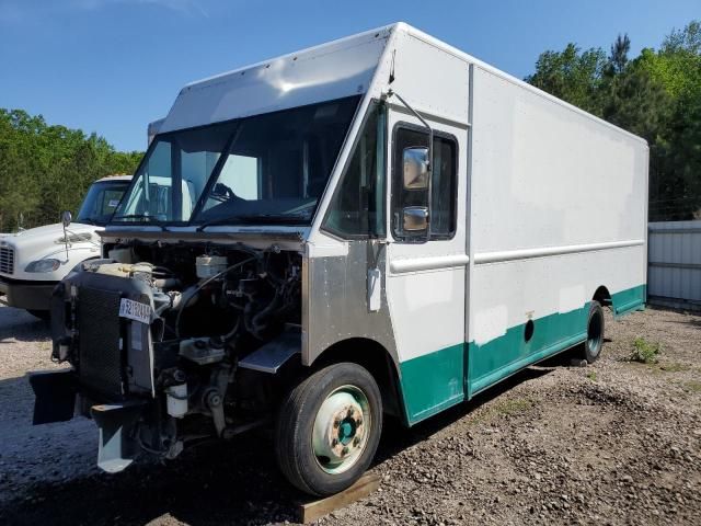 2014 Freightliner Chassis M Line WALK-IN Van