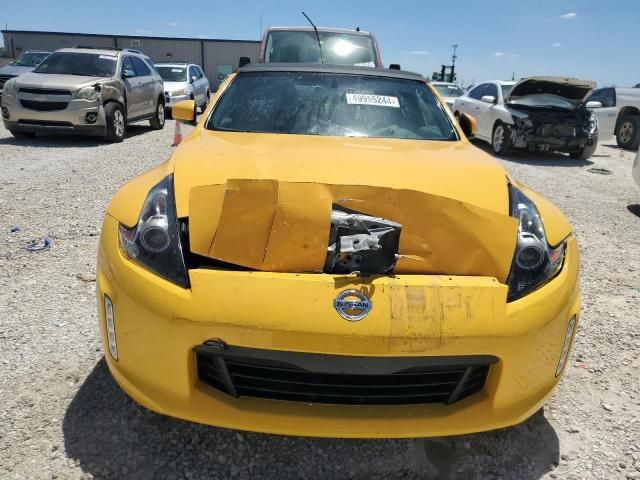 2018 Nissan 370Z Base