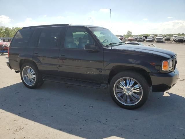 2000 GMC Denali