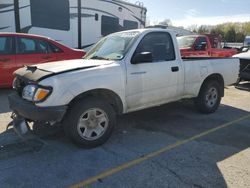 Salvage trucks for sale at Rogersville, MO auction: 2001 Toyota Tacoma