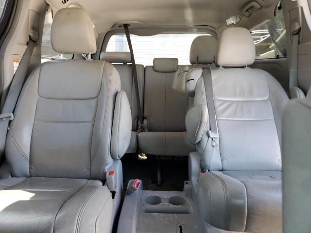 2017 Toyota Sienna XLE