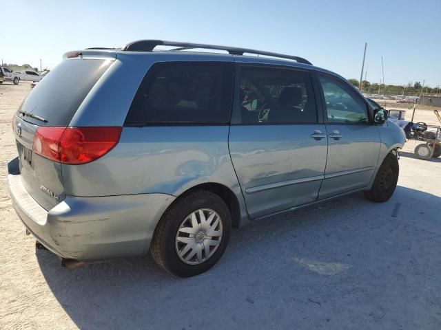 2008 Toyota Sienna CE