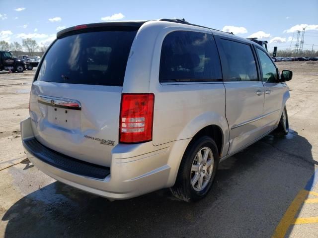 2010 Chrysler Town & Country Touring