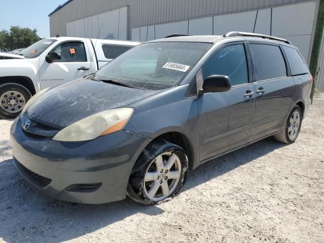 2007 Toyota Sienna CE