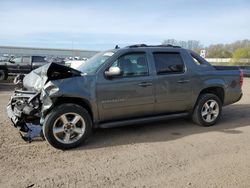 Vehiculos salvage en venta de Copart Davison, MI: 2011 Chevrolet Avalanche LS