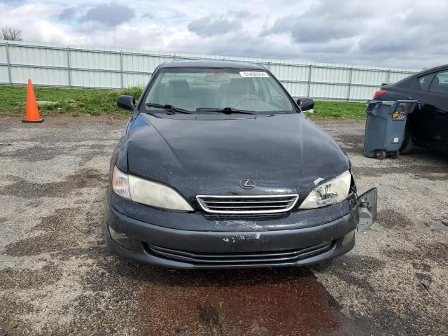 2000 Lexus ES 300