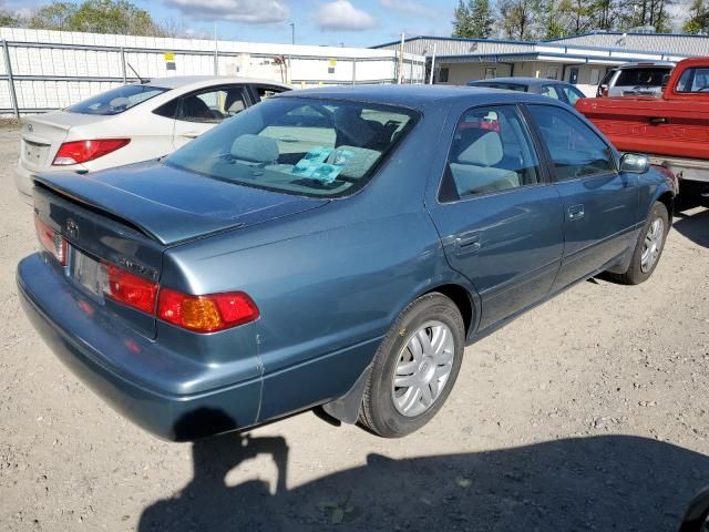 2000 Toyota Camry CE