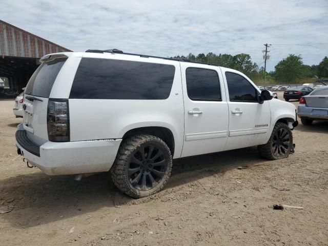 2014 Chevrolet Suburban C1500 LT