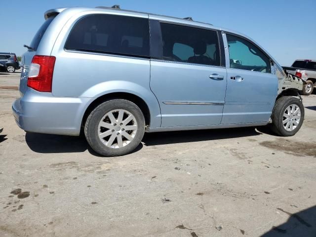 2013 Chrysler Town & Country Touring