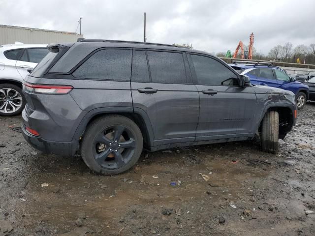 2023 Jeep Grand Cherokee Laredo