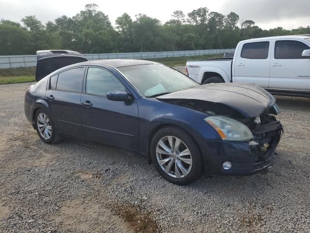 2005 Nissan Maxima SE