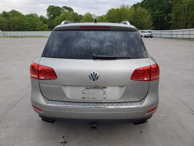 2011 Volkswagen Touareg Hybrid