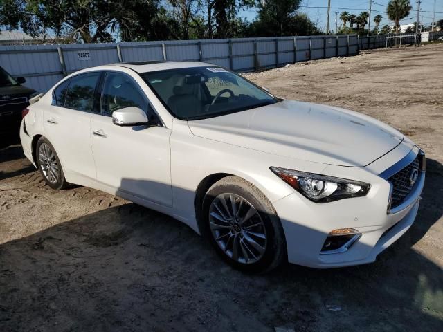 2022 Infiniti Q50 Luxe