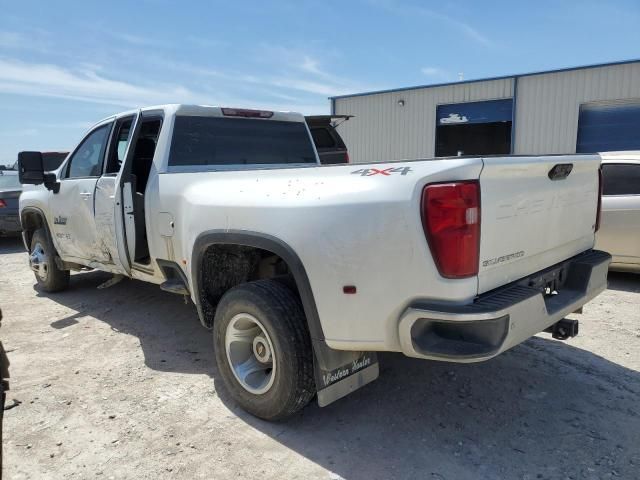 2022 Chevrolet Silverado K3500 LT