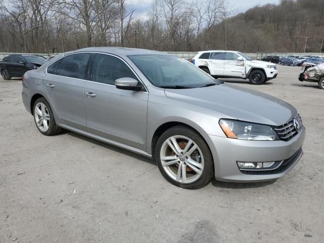 2013 Volkswagen Passat SEL