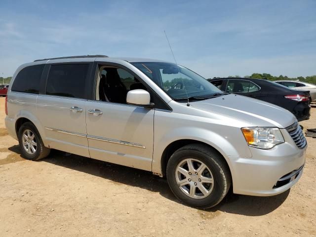 2012 Chrysler Town & Country Touring