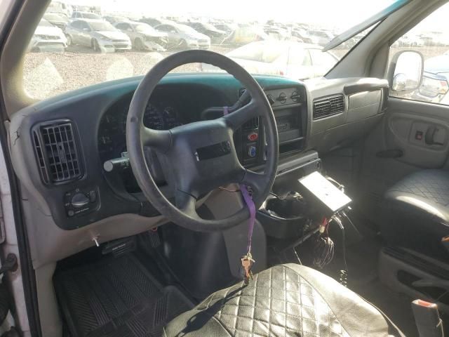 2001 GMC Savana G3500