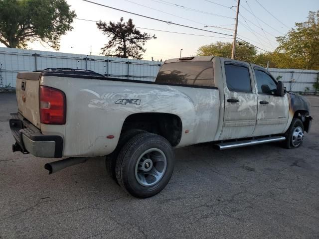 2014 Chevrolet Silverado K3500 LT