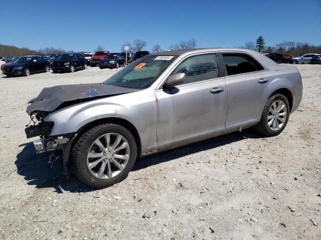 2017 Chrysler 300 Limited