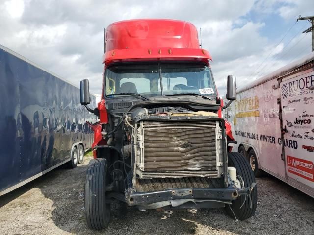 2016 Freightliner Cascadia 125