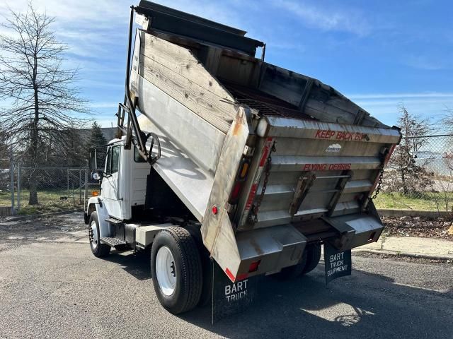 2003 Freightliner Medium Conventional FL70