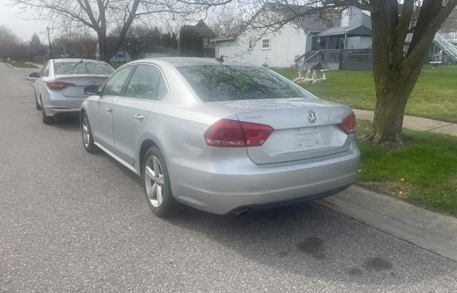 2013 Volkswagen Passat SE