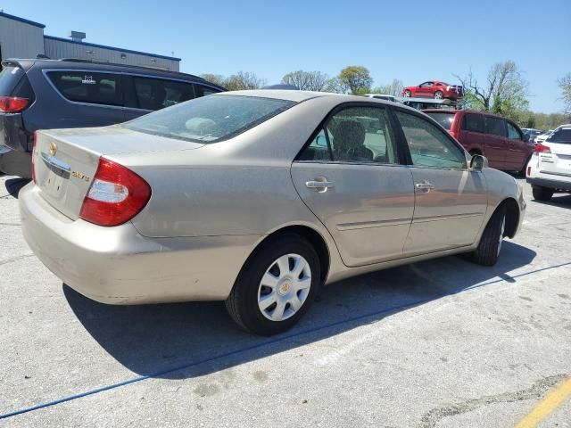 2004 Toyota Camry LE