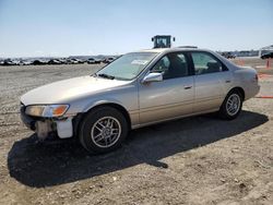 Salvage cars for sale from Copart San Diego, CA: 2000 Toyota Camry CE