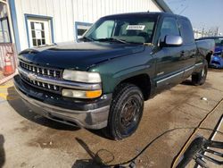 Salvage cars for sale from Copart Pekin, IL: 2001 Chevrolet Silverado K1500