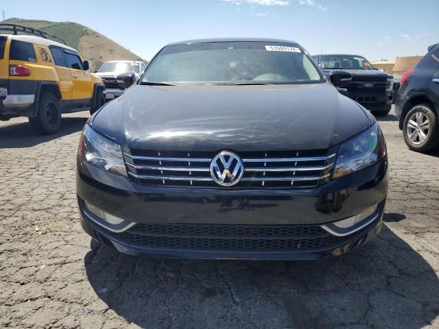 2014 Volkswagen Passat SEL