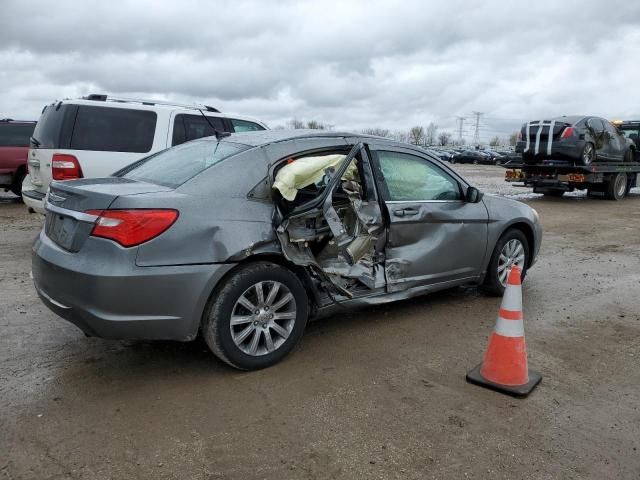 2013 Chrysler 200 Touring