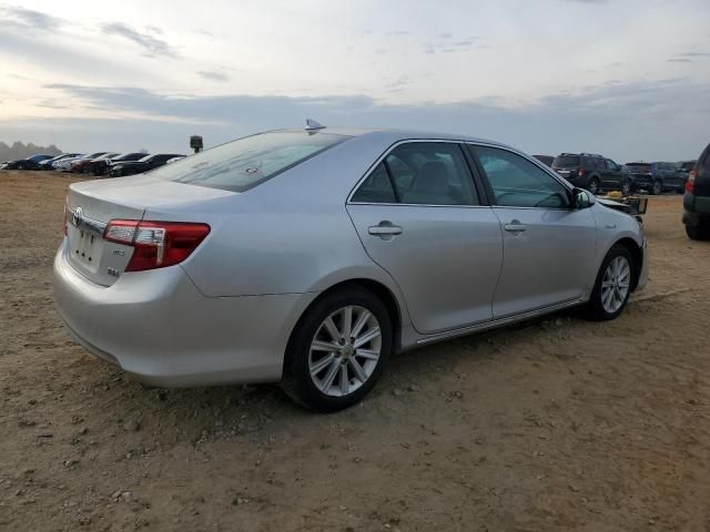 2014 Toyota Camry Hybrid