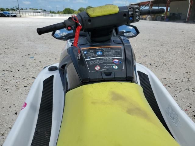 2022 Yamaha Jetski