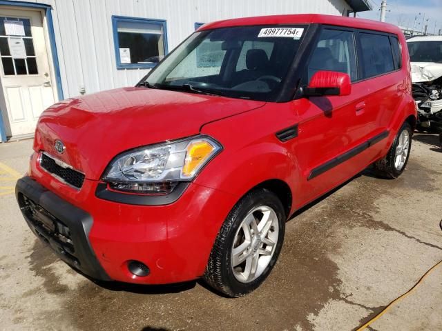 2010 KIA Soul +