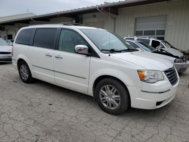 2010 Chrysler Town & Country Limited