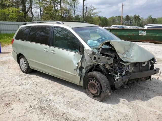 2007 Toyota Sienna CE