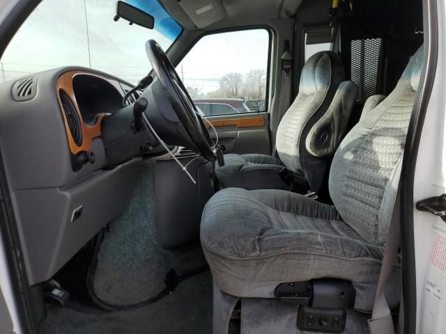 1998 Ford Econoline E150 Van