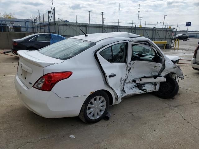 2013 Nissan Versa S