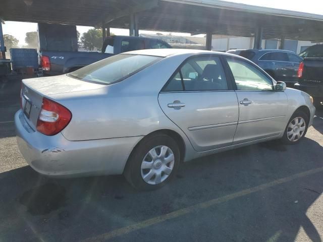 2004 Toyota Camry LE