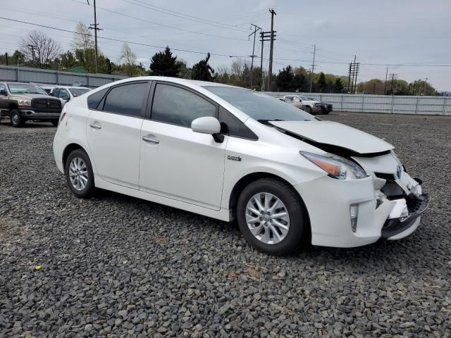 2014 Toyota Prius PLUG-IN