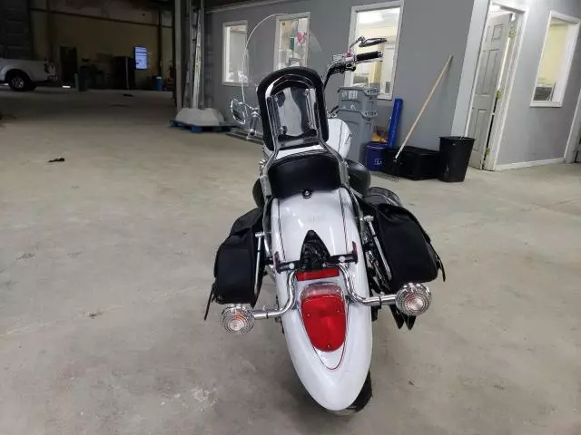 2005 Yamaha XVS1100 A