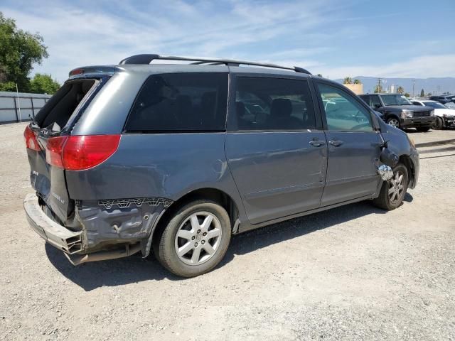 2007 Toyota Sienna CE