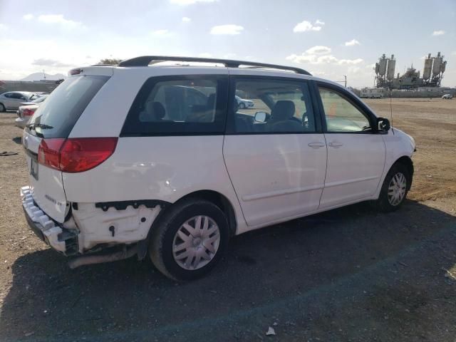 2006 Toyota Sienna CE