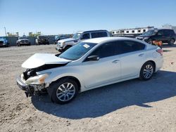 Salvage cars for sale at Kansas City, KS auction: 2014 Nissan Altima 2.5