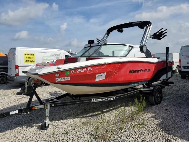 2022 Mastercraft Craft Boat